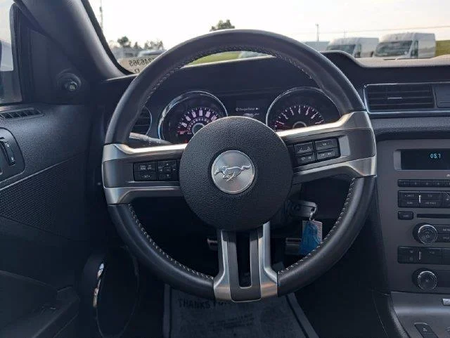 Used 2014 White Ford GT image 14