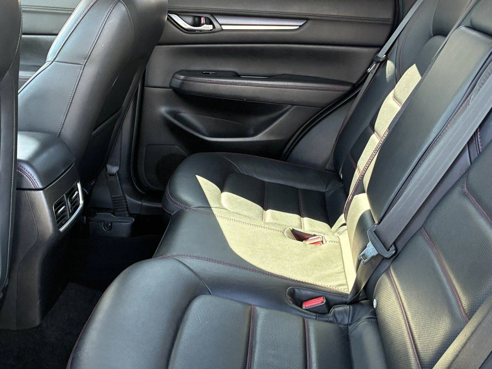 Used 2024 Moonstone Gray Metallic Buick Avenir image 15