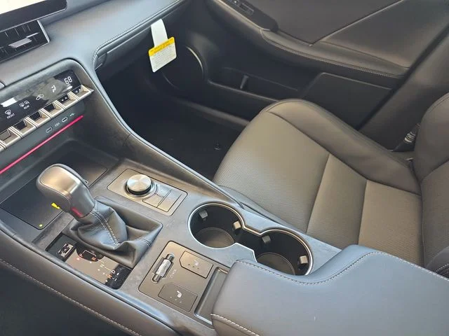 2026 Lexus IS 350 F SPORT DESIGN - Photo 23