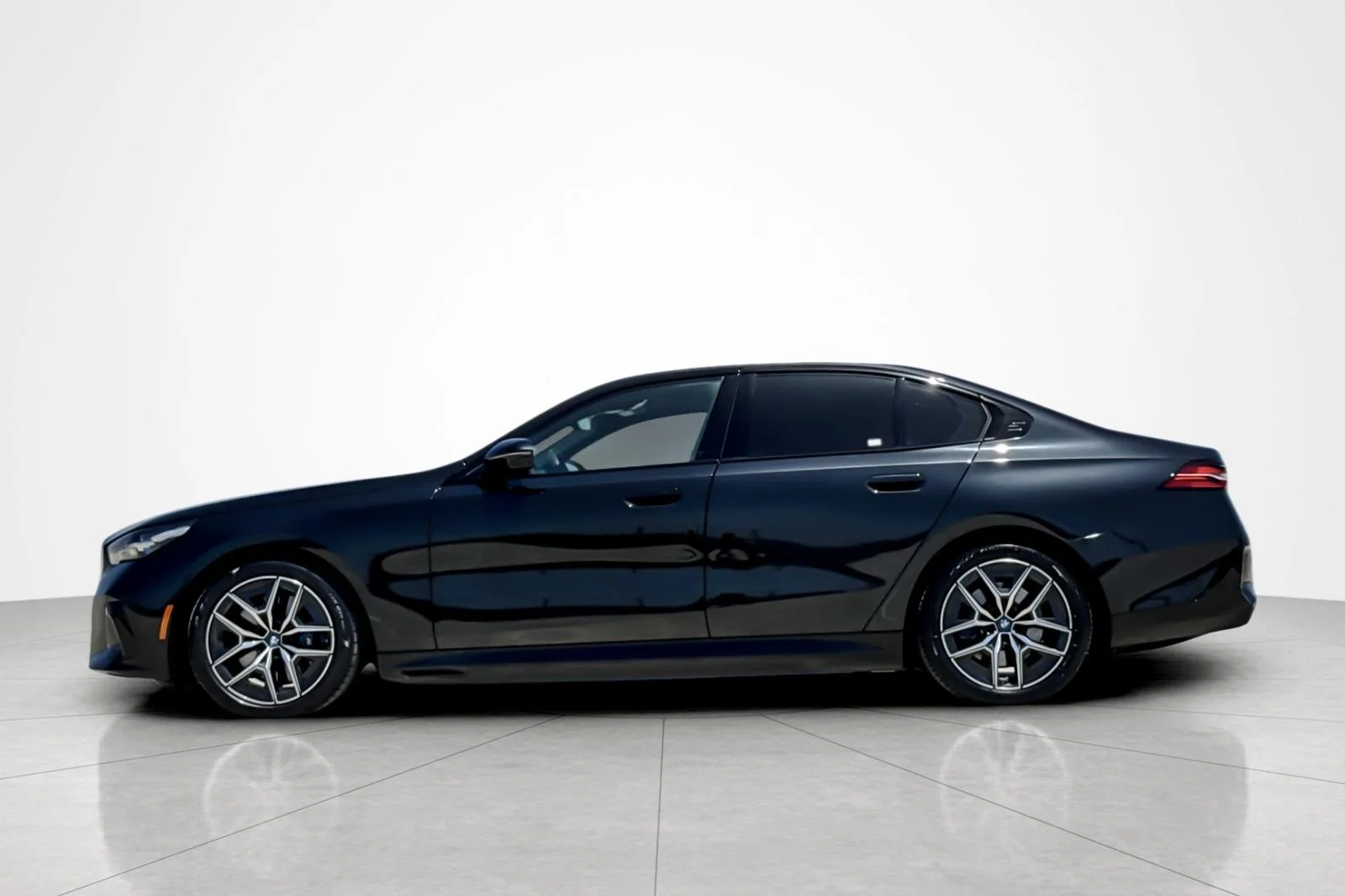 Used 2024 BMW i5 40 with VIN WBY33FK08RCP61017 for sale in Carson, CA