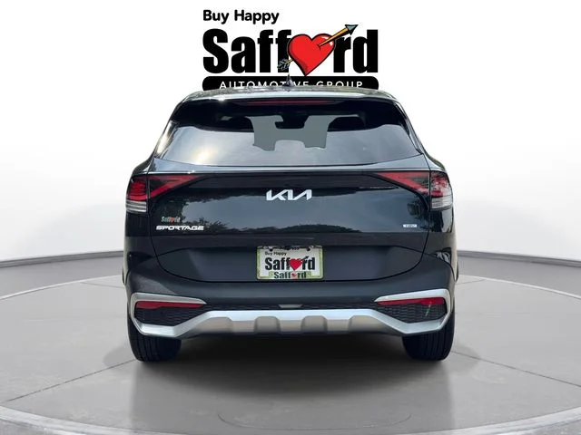 Used 2023 Black Kia LX image 7