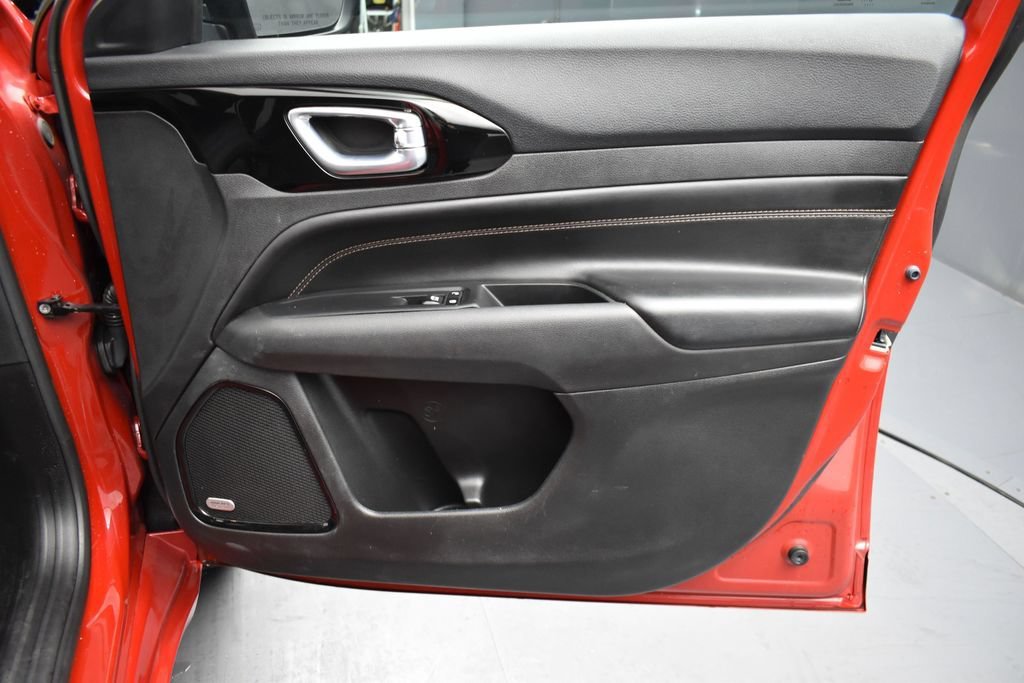 2022 Jeep Compass (RED) Edition - Photo 6