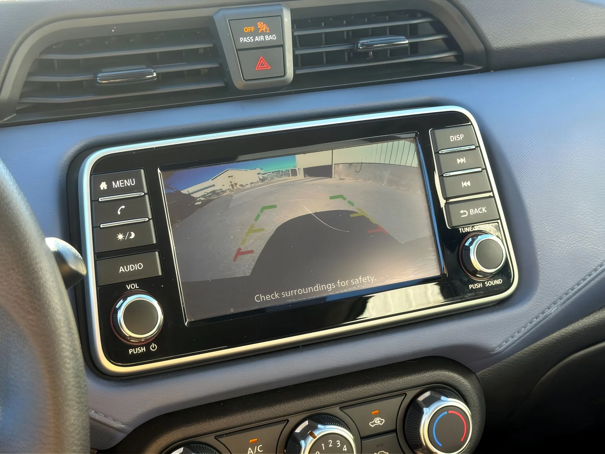 2024 Nissan Versa Sedan SV - Photo 21