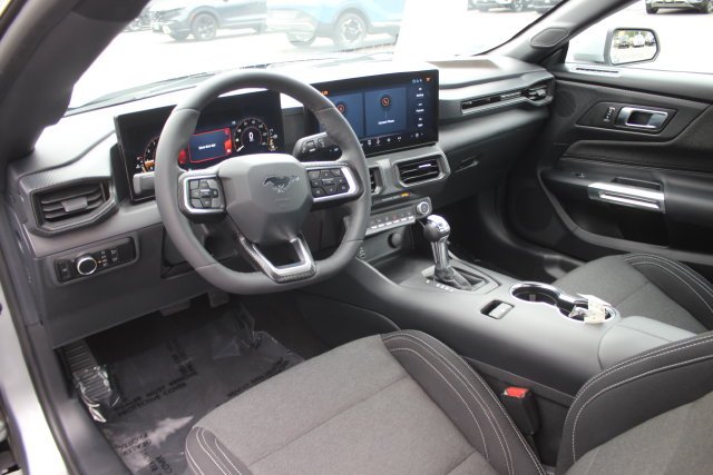 Used 2024 Silver Ford EcoBoost image 3
