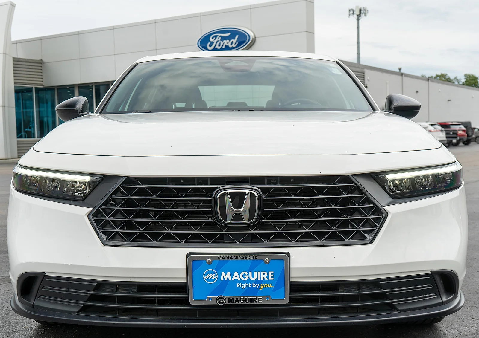 Used 2023  Honda Sport image 3