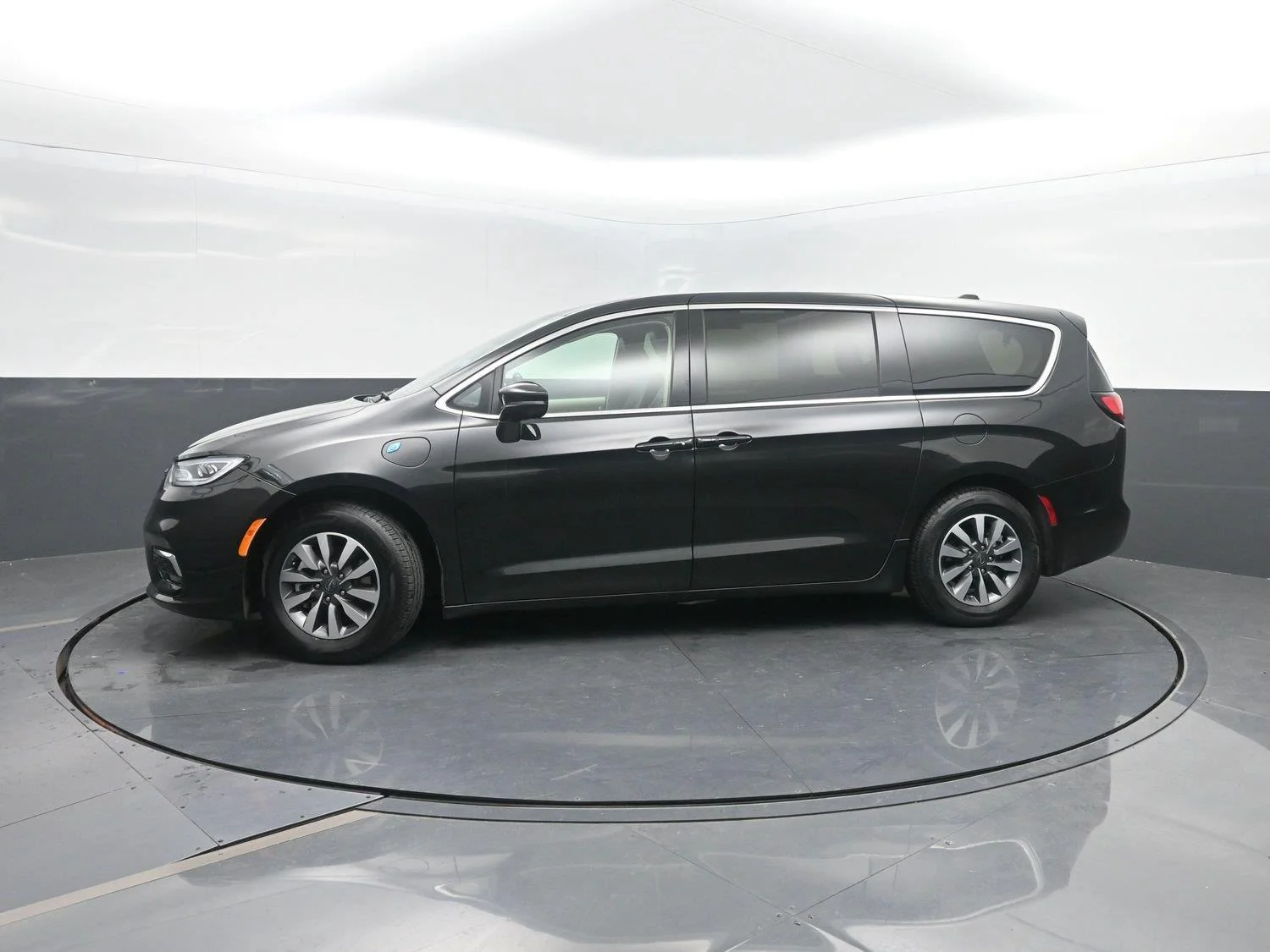 2022 Chrysler Pacifica Hybrid