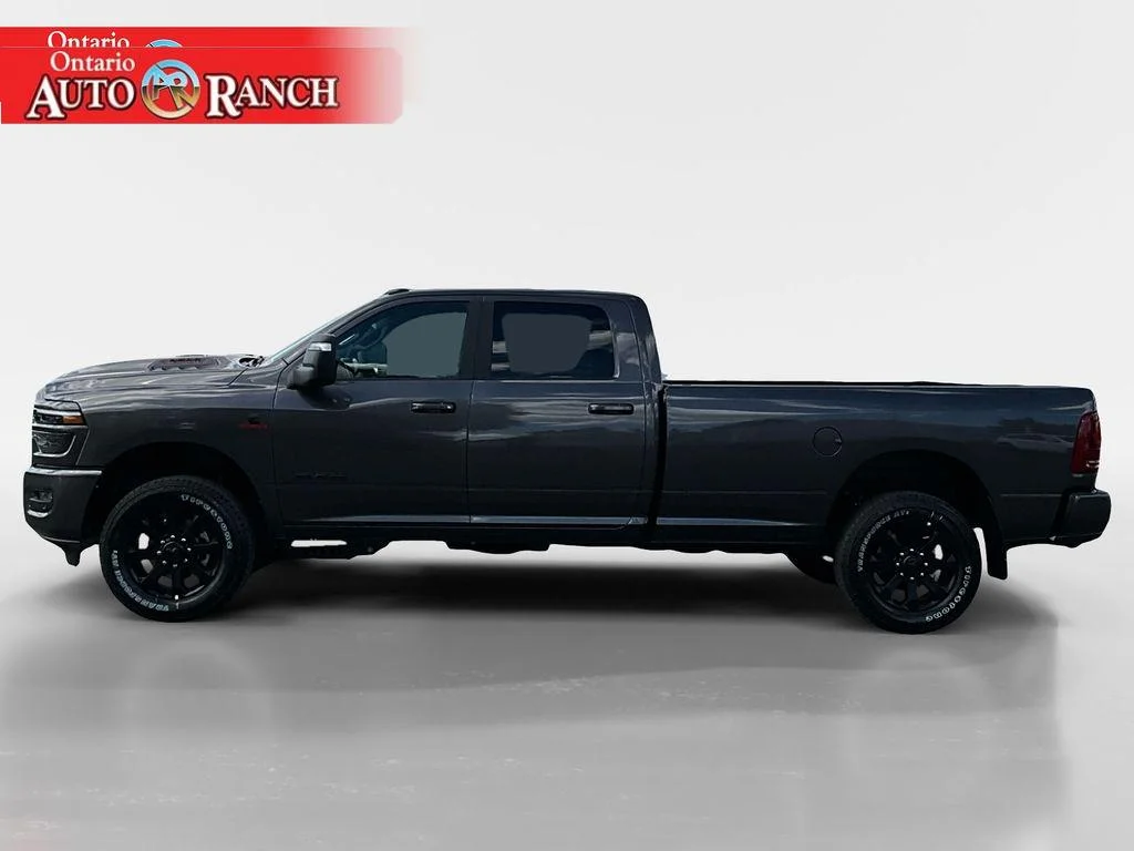New 2026 Granite Crystal Metallic Clearcoat Ram Laramie image 2