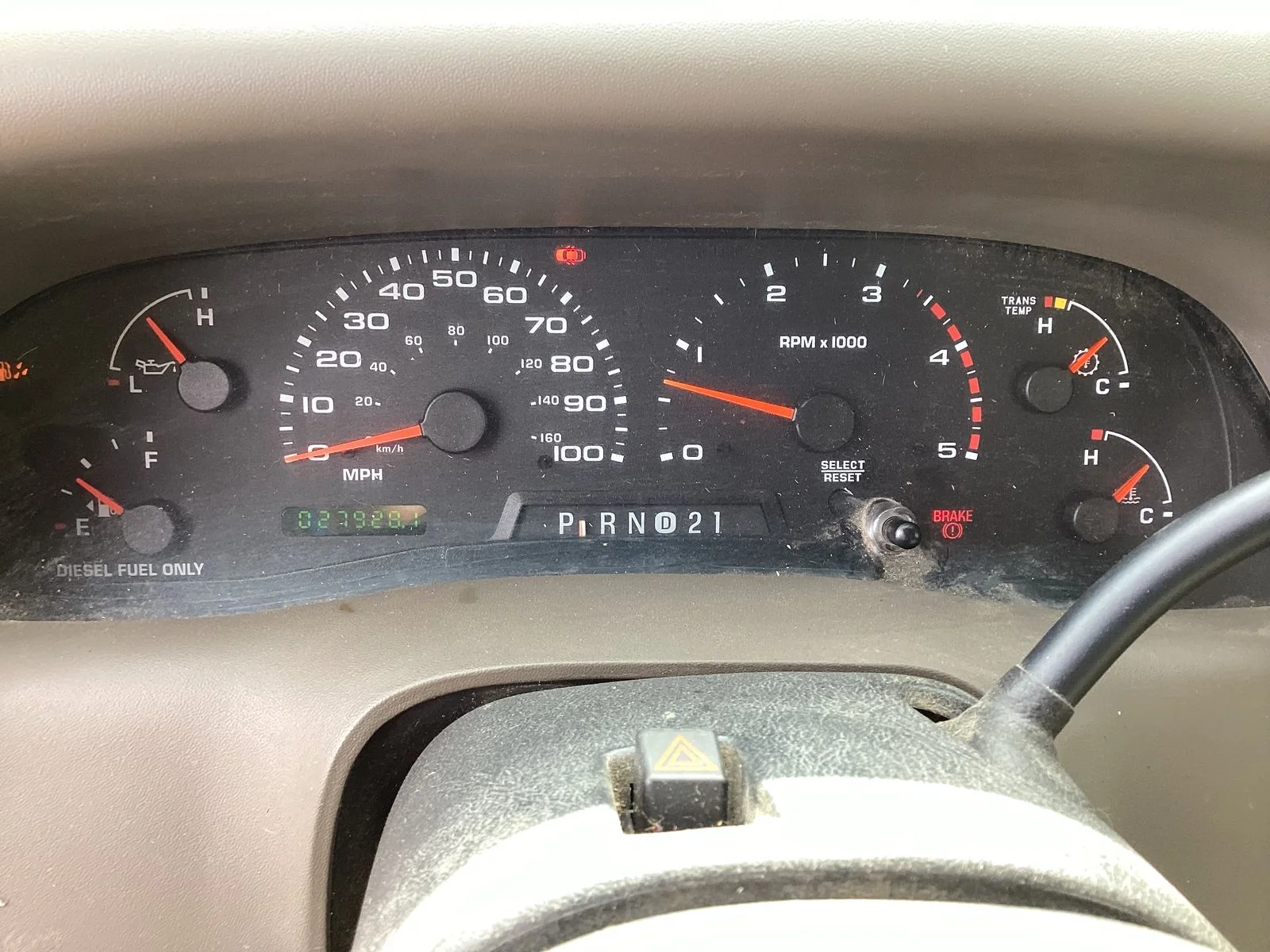 Used 2002 White Ford XL image 6