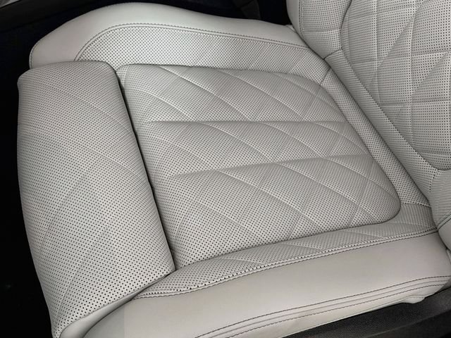 New 2027 Carbon Black Metallic BMW xDrive40i image 20