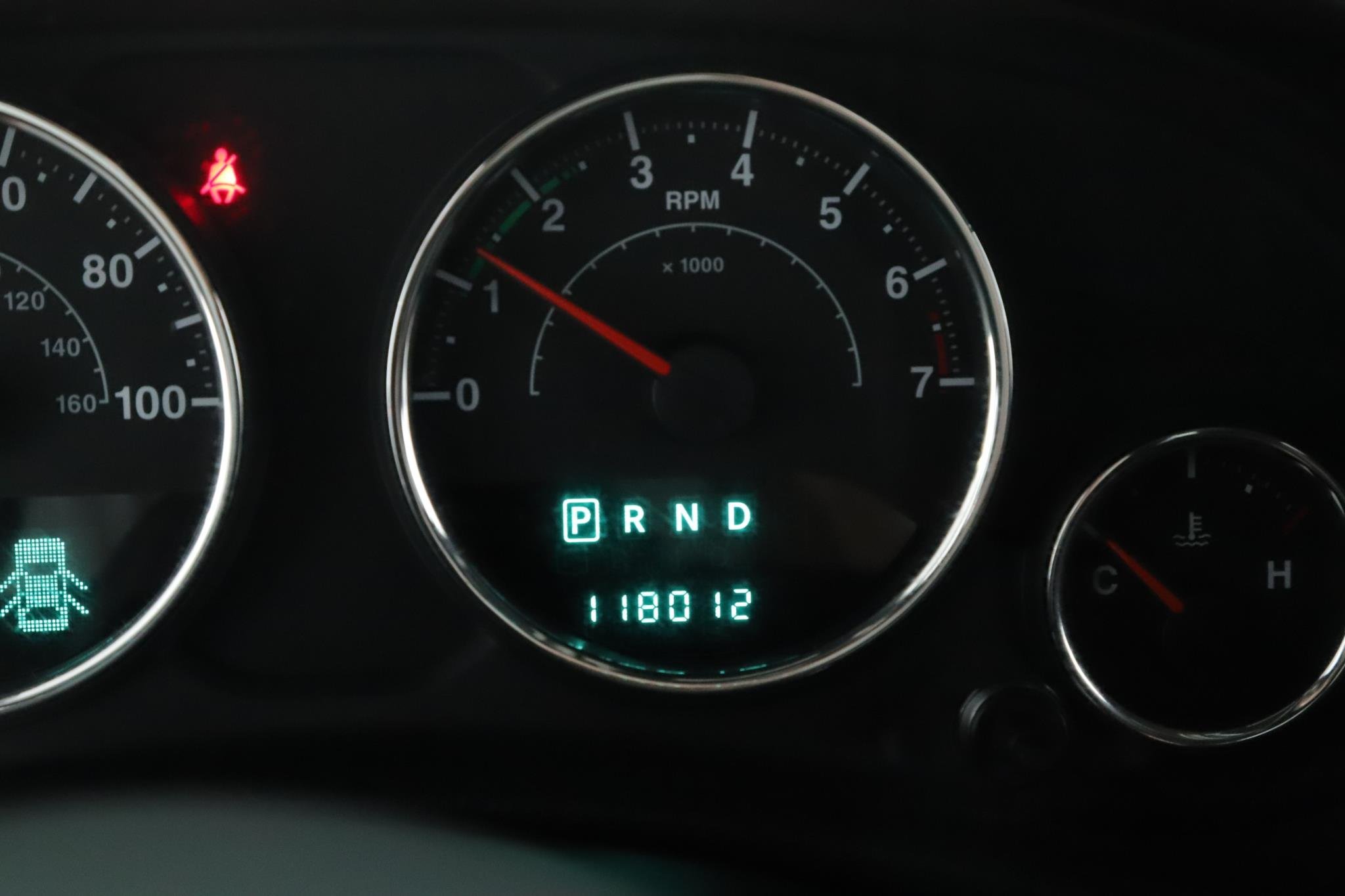 2014 Jeep Wrangler Unlimited Sahara - Photo 9