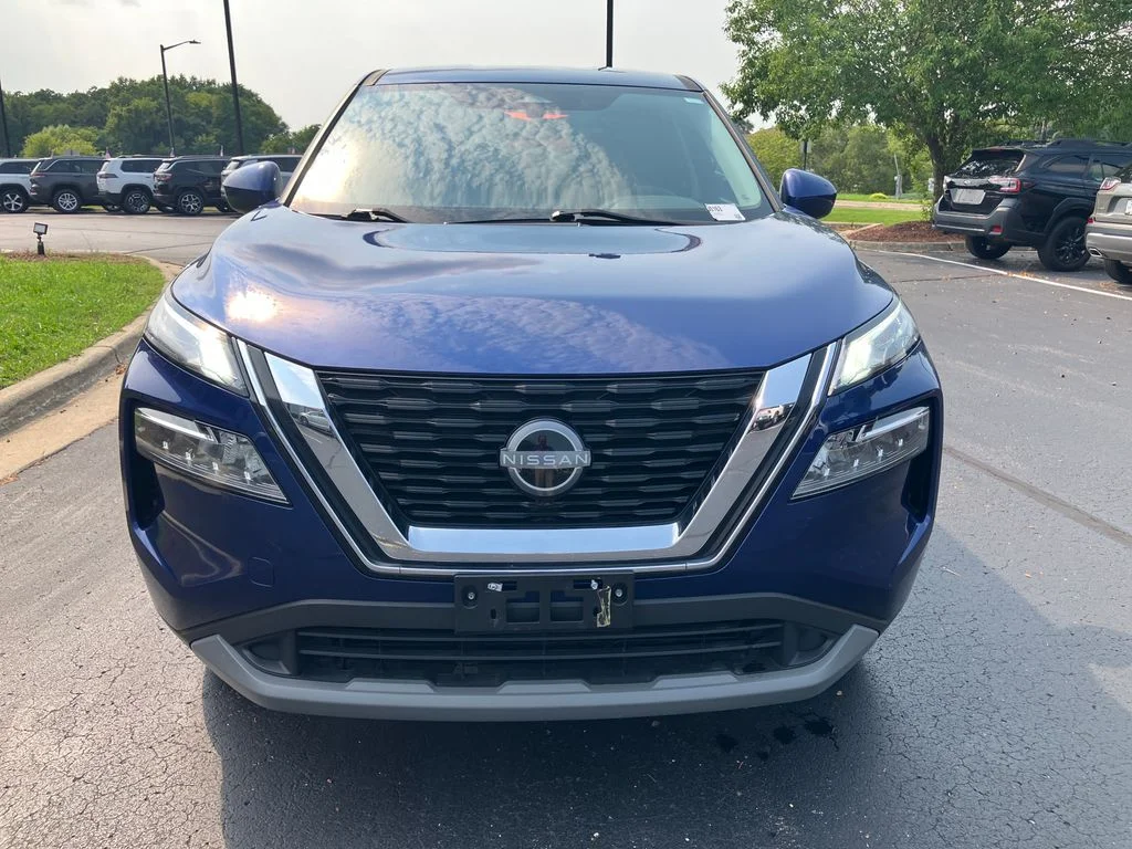 2023 Nissan Rogue SV - Photo 9