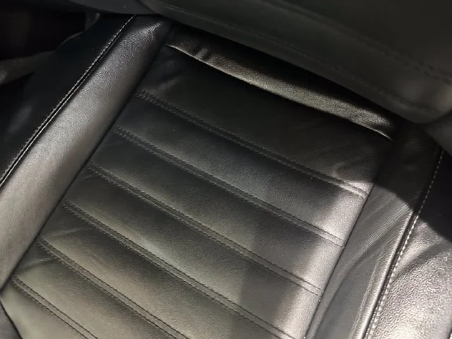 Used 2016 Blue Ford SEL image 8