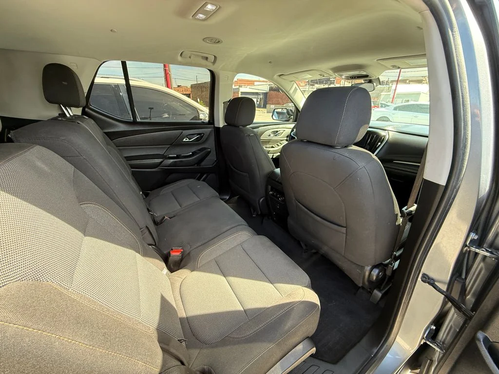 Used 2020 Gray Chevrolet LS image 18