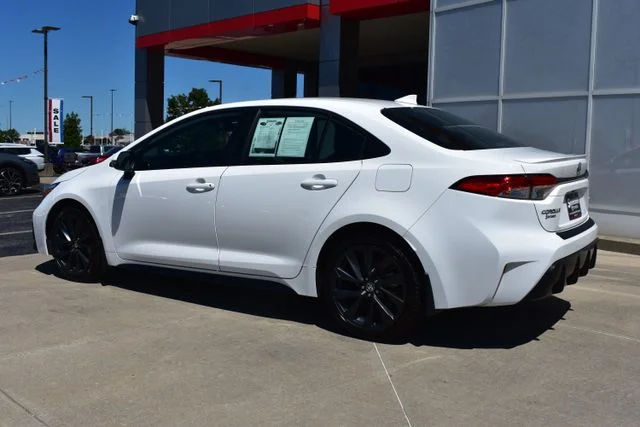 Used 2023 White Toyota SE image 7