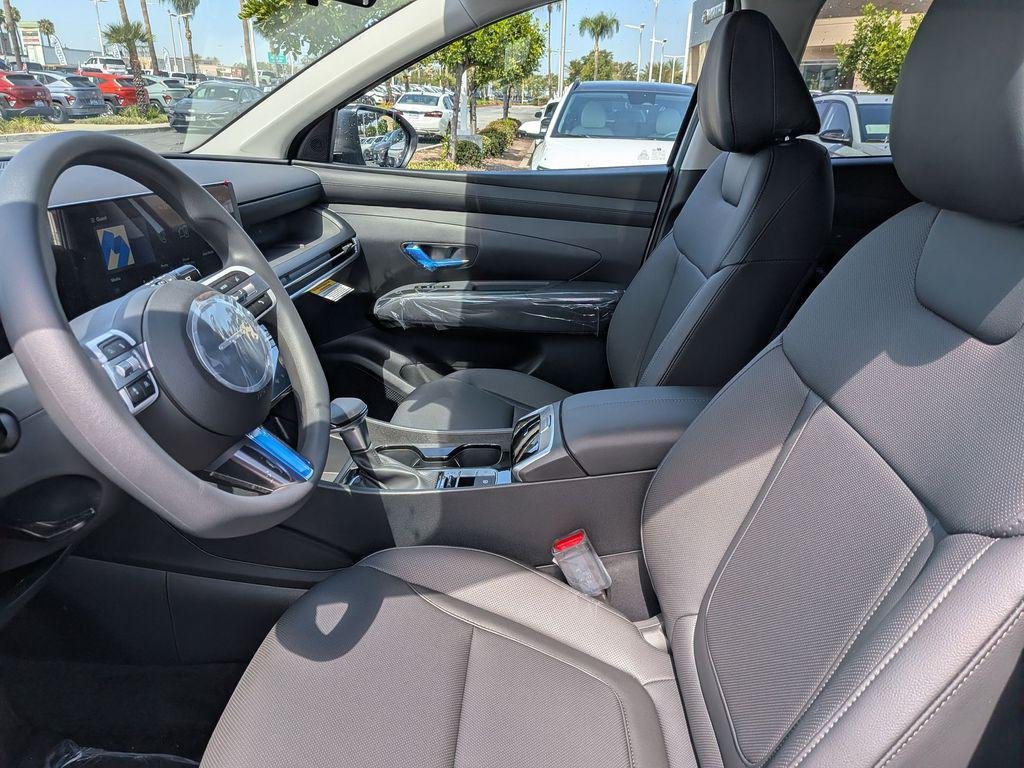 New 2026 White Hyundai SEL Plus FWD image 15