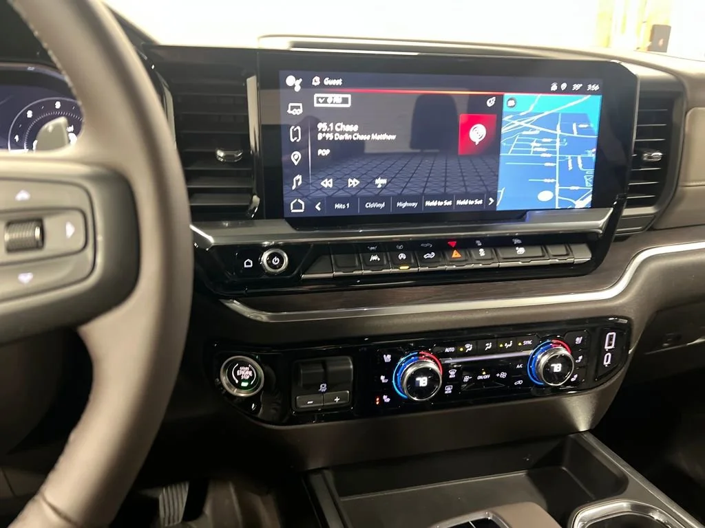 2026 GMC Sierra 1500 SLT - Photo 21