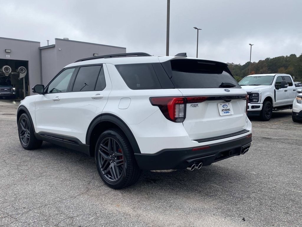 New 2026 Star White Metallic Tri-Coat Ford ST image 5