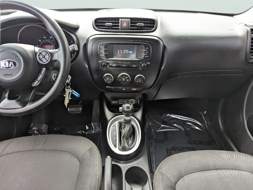 Photo 10