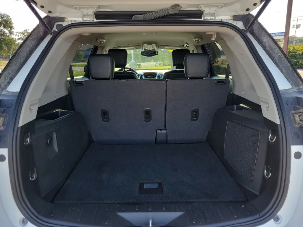Used 2017 White GMC SLE-1 image 8