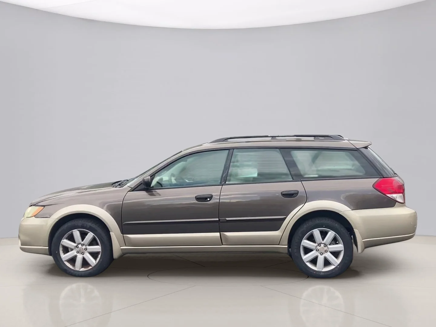 Used 2008 Brown Subaru 2.5I image 2