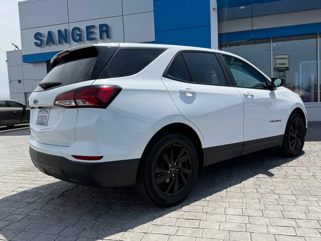 Used 2024 Summit White Chevrolet LS image 11
