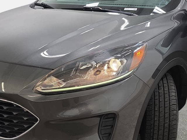Used 2020 Gray Ford SE image 31