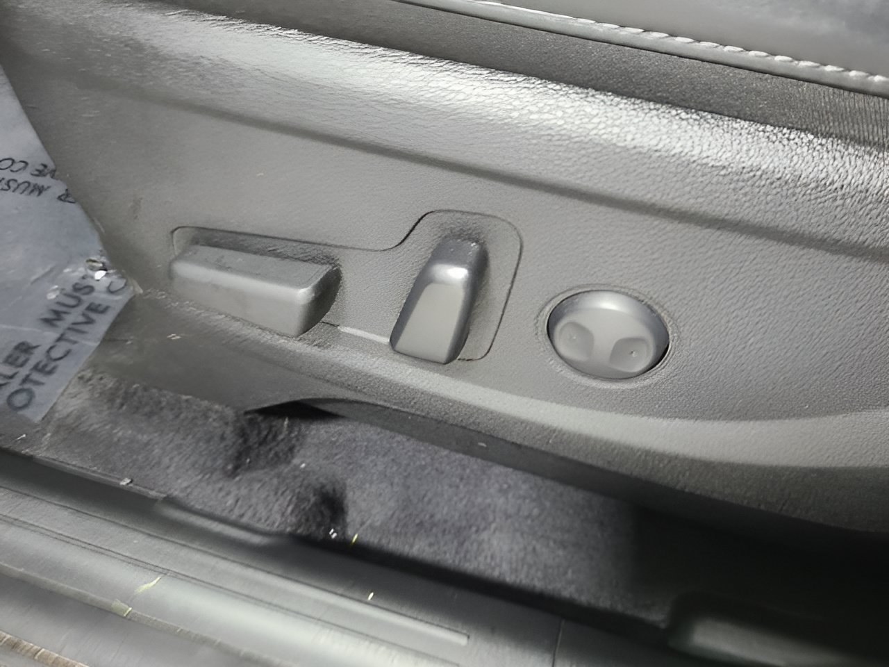 Used 2024 Dark Moss Kia S image 19