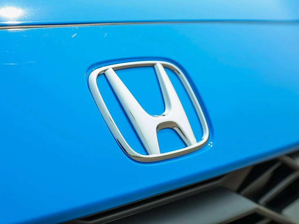 New 2027 Racing Blue Pearl Honda SPORT image 9