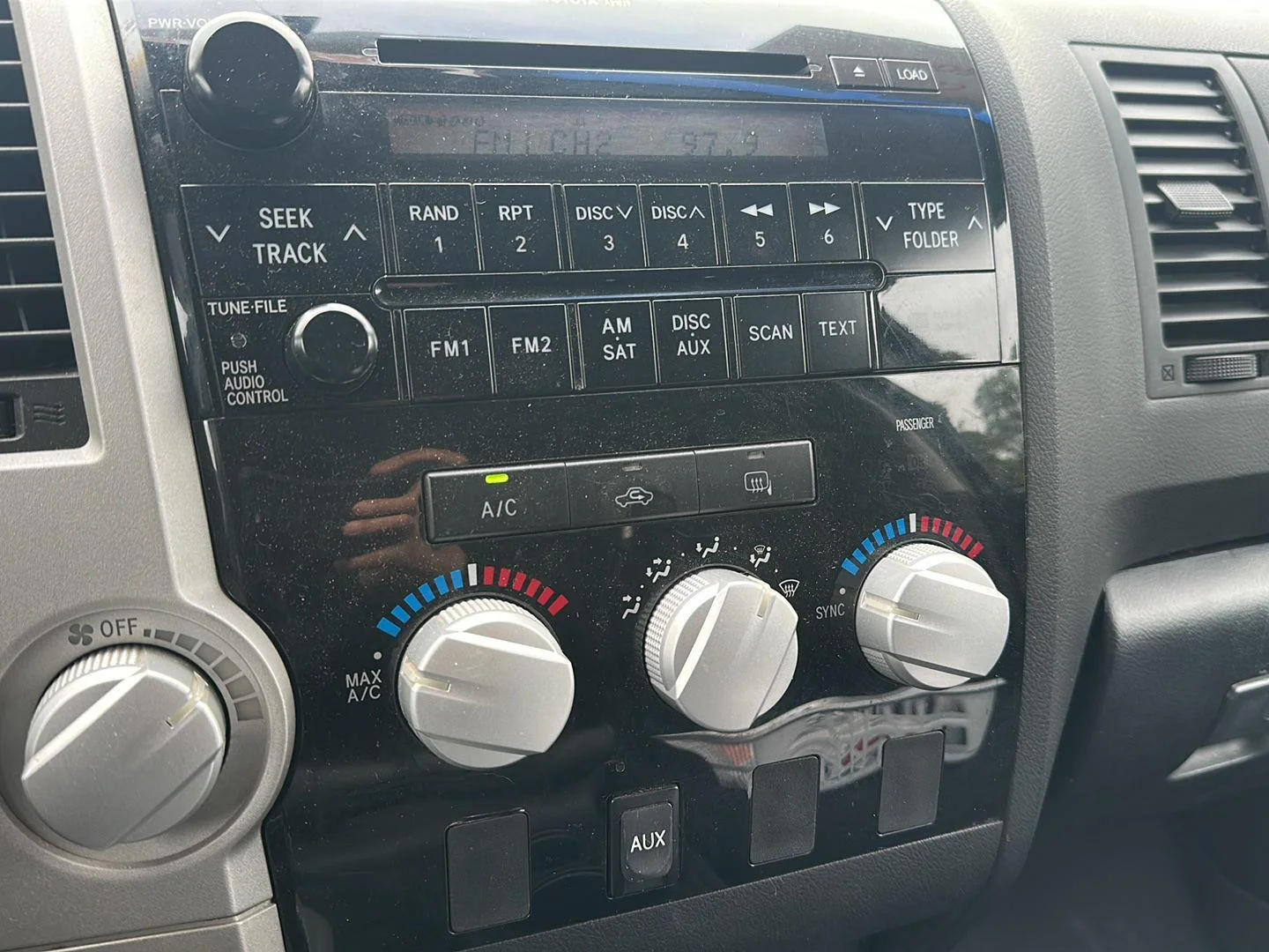 Used 2008  Toyota SR5 image 19