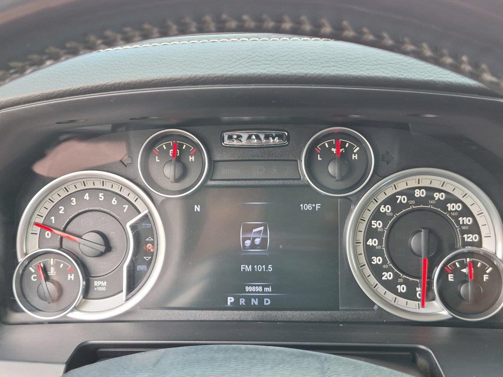 Used 2015  RAM TRUCK LARAM image 21