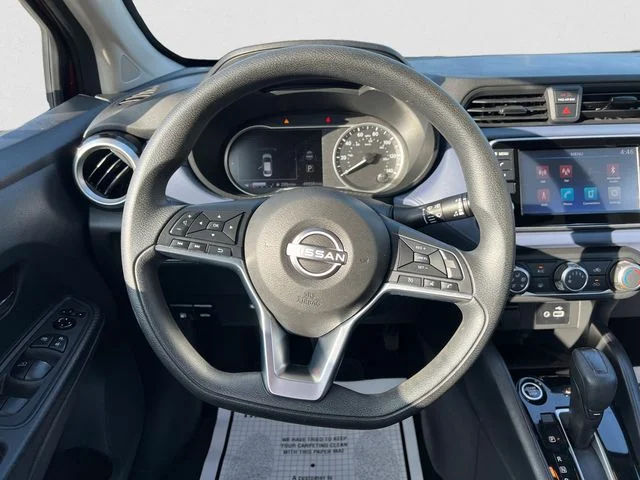 Used 2024 Scarlet Nissan 1.6 SV image 12