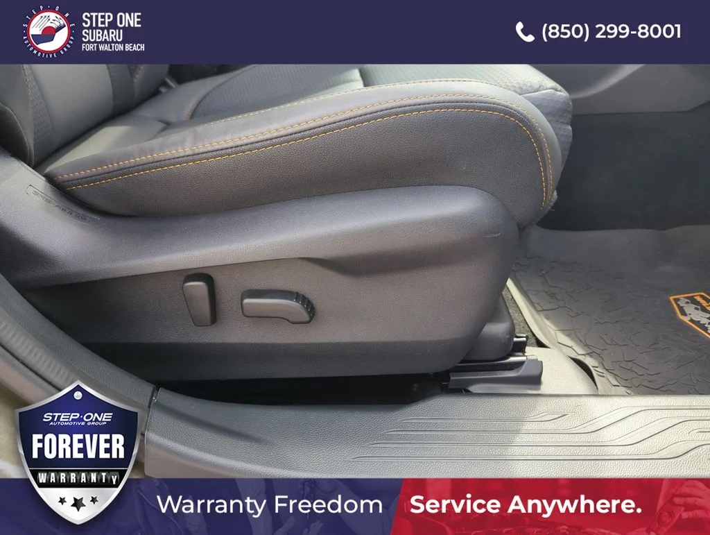 Used 2025 Green Subaru Wilderness image 38