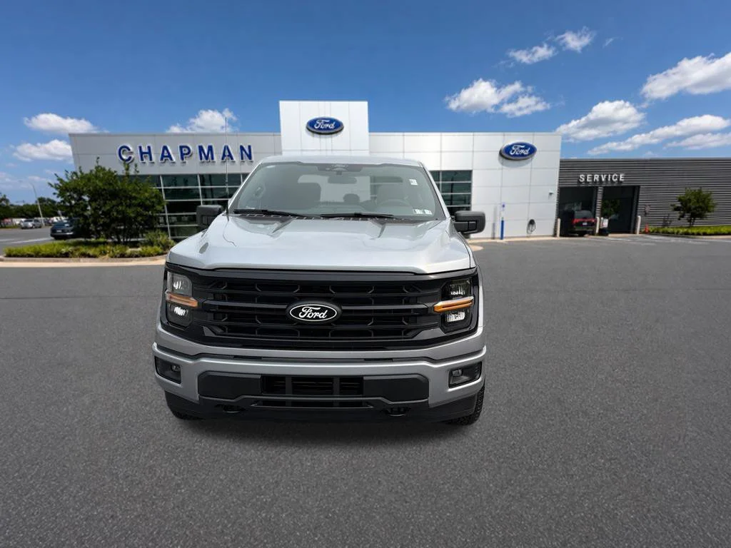 New 2026 Iconic Silver Metallic Ford XLT image 9