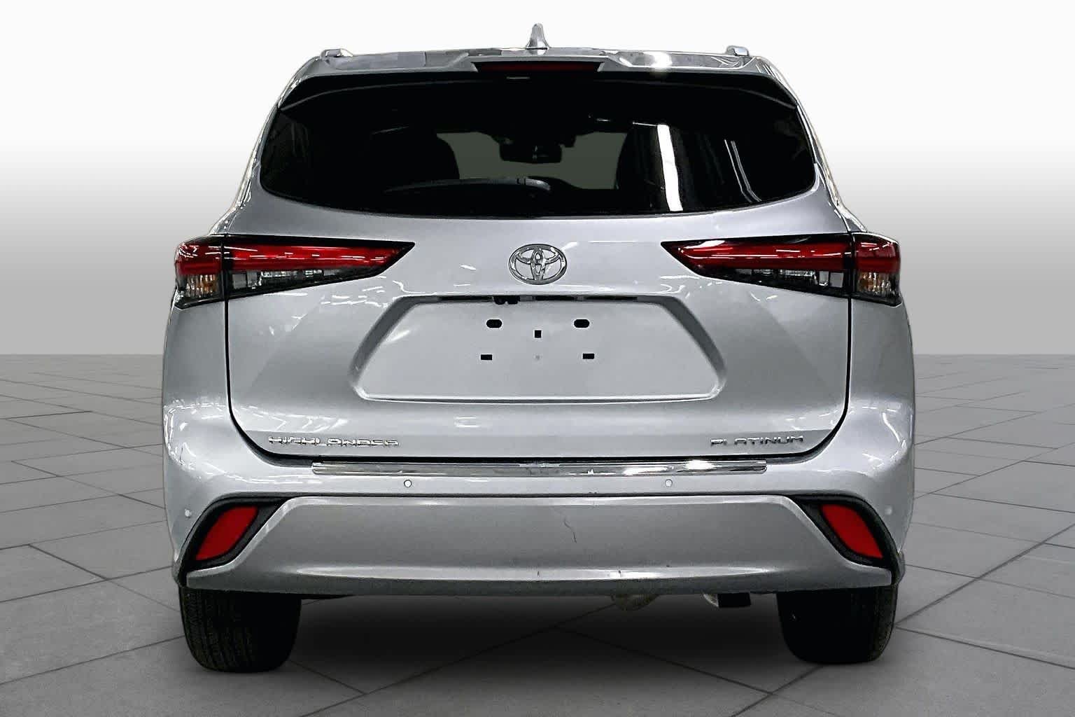 Used 2023 Celestial Silver Metallic Toyota Platinum image 5