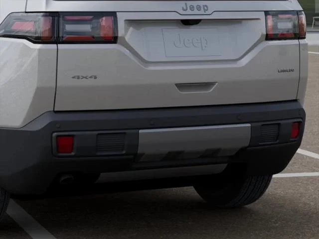 New 2026 Silver Zynith Clear-Coat Exterior Paint Jeep Laredo image 39