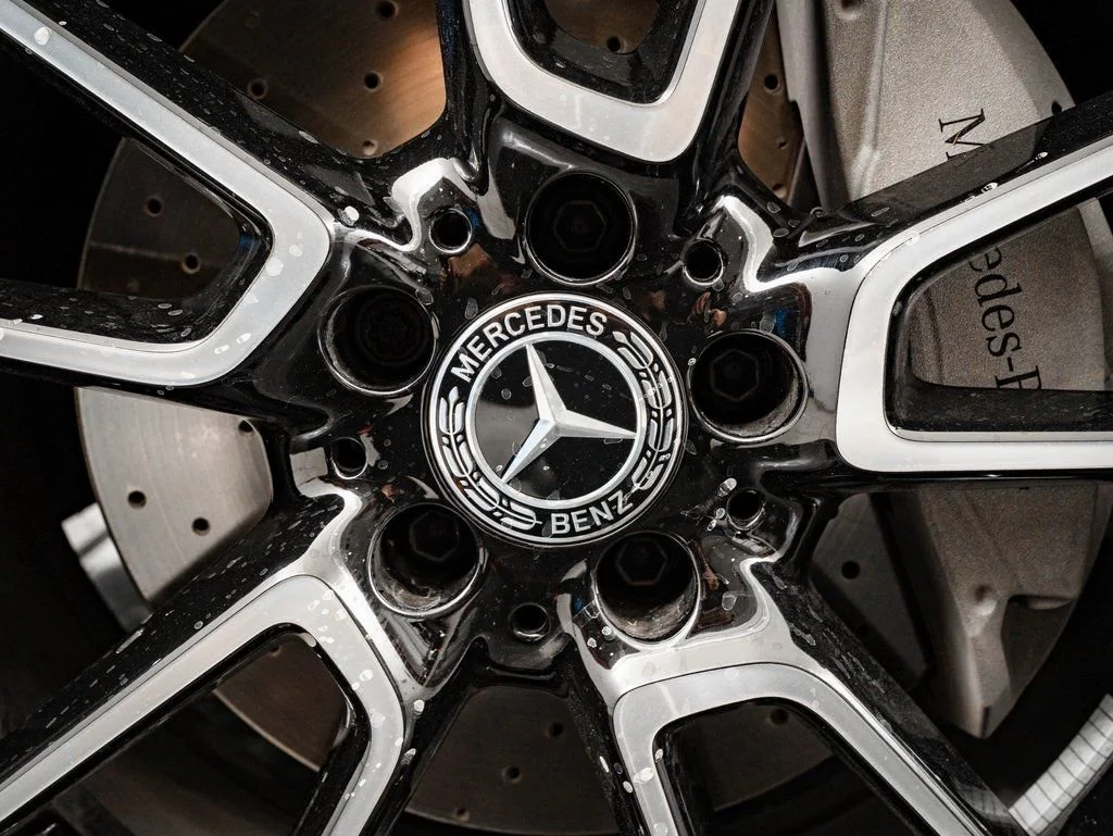 Used 2023 Black Mercedes-Benz C 300 image 9