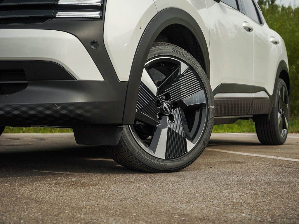 2026 Nissan KICKS SR AWD - Photo 6