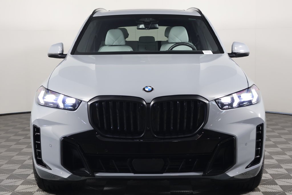 Certified Used 2026 Brooklyn Grey Metallic BMW xDrive40i image 2