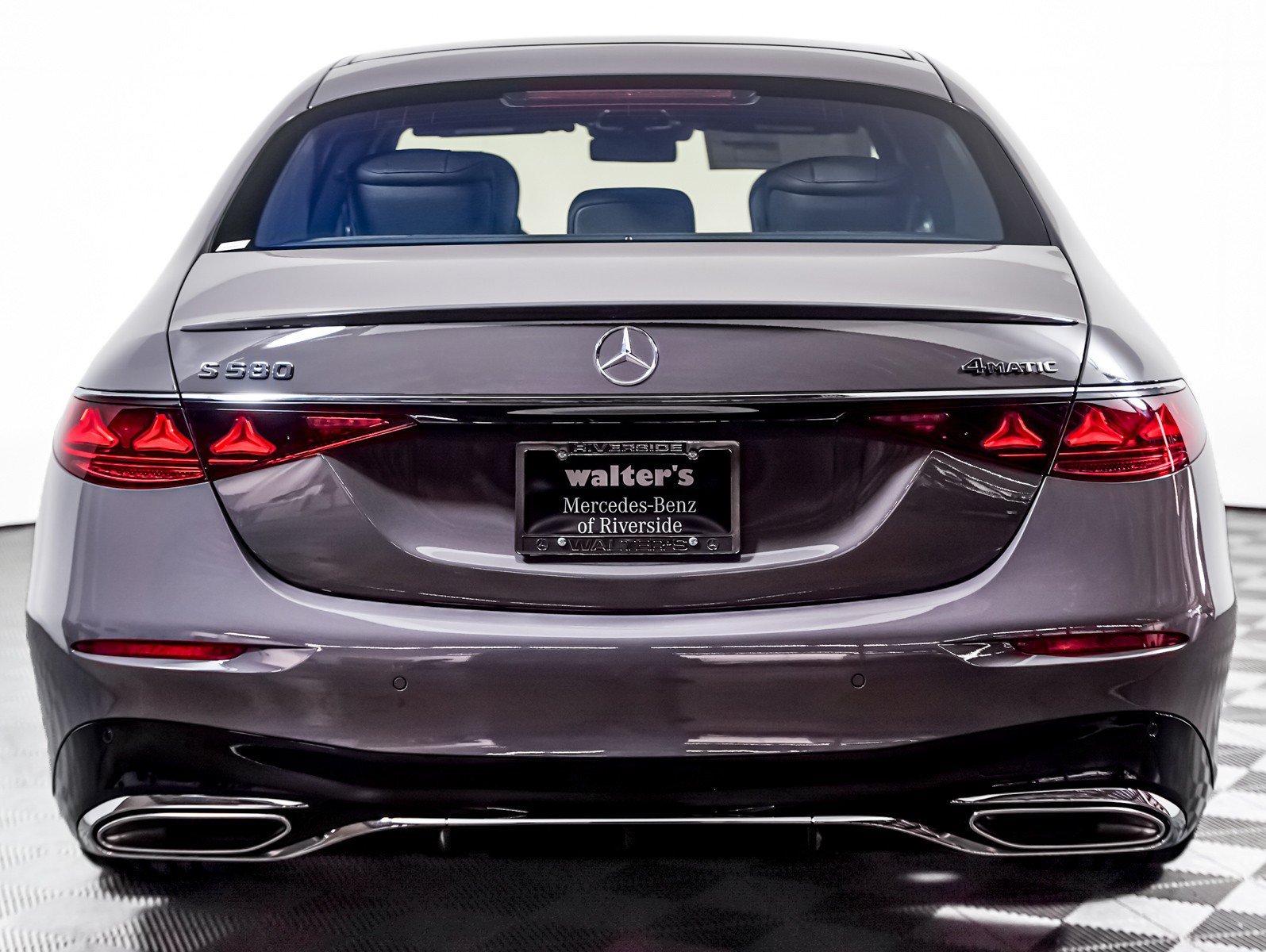 New 2027 Warm Grey Non-Metallic Mercedes-Benz S 580 image 9
