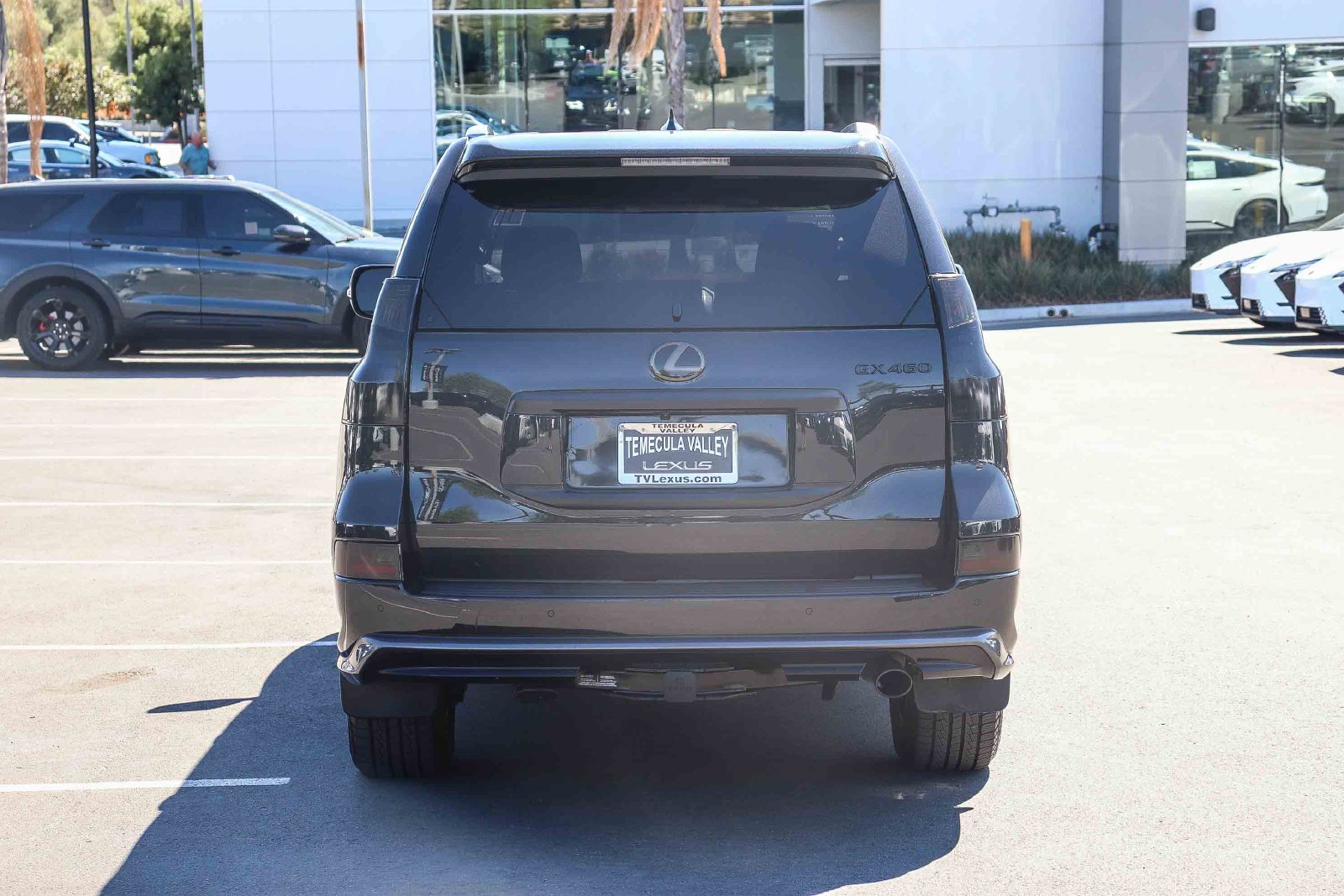 Certified Used 2023 Black Lexus 460 image 5