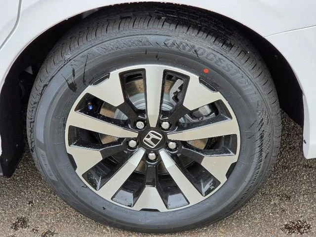New 2026 Platinum White Pearl Honda EX-L image 6