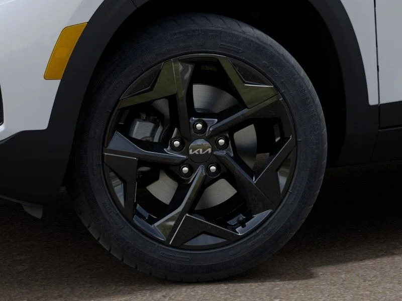 New 2026 Snow White Pearl Kia EX image 9