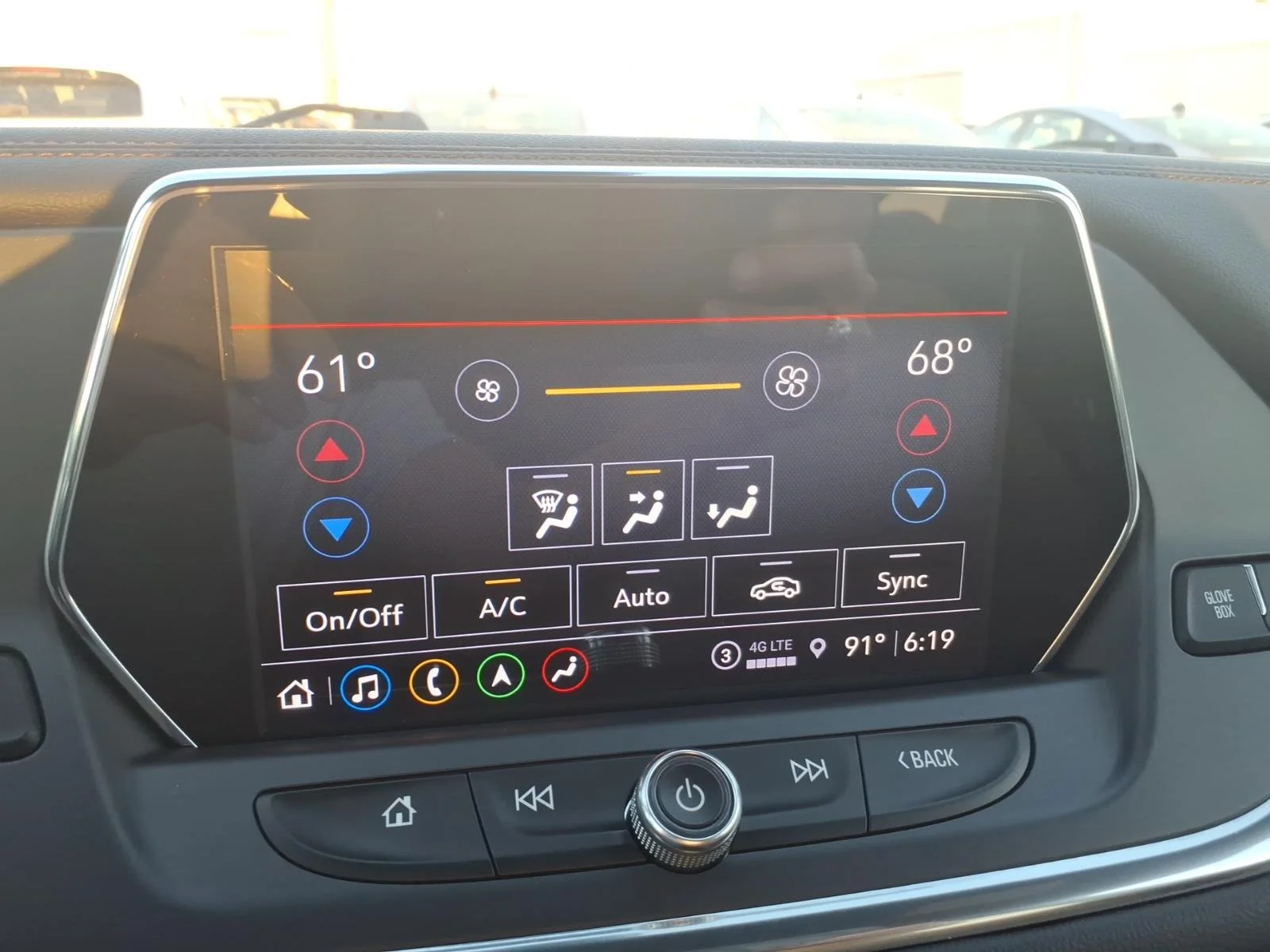 Used 2021 Iridescent Pearl Tricoat Chevrolet Premier image 21
