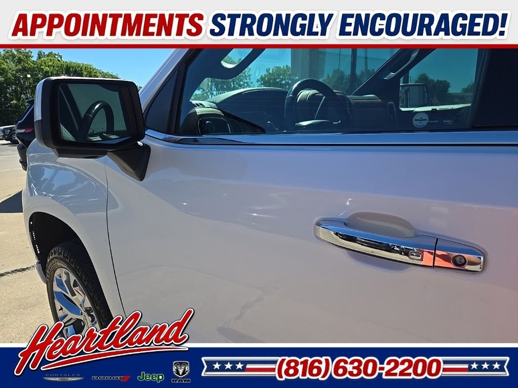 Used 2019 Beige Chevrolet High Country image 40