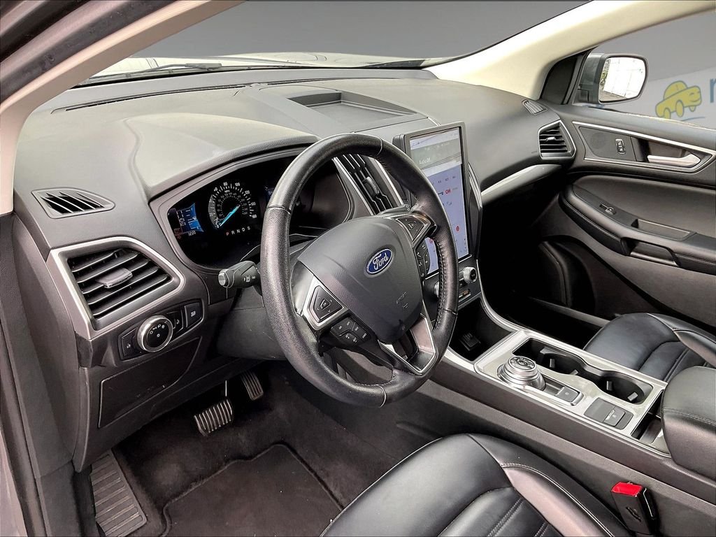 Used 2024 Gray Metallic Ford SEL image 8