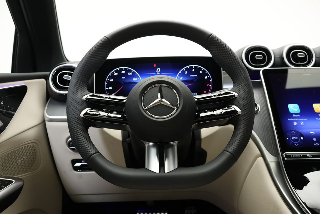 Used 2027  Mercedes-Benz GLC 300 image 20