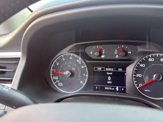 Used 2018 Red GMC SLE-1 image 12