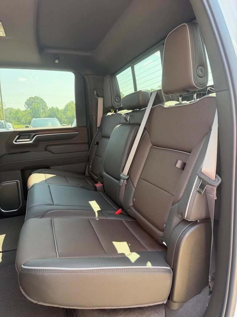 2026 GMC Sierra 2500HD Denali - Photo 18