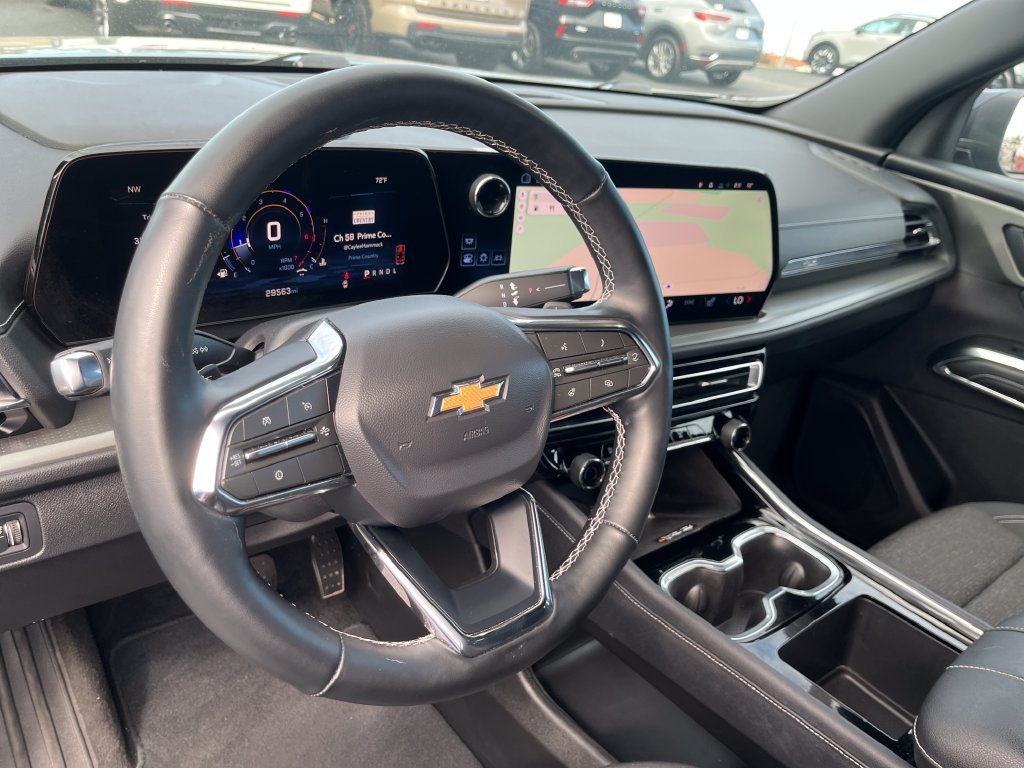 Used 2025 Gray Chevrolet LT image 14