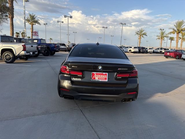 2021 BMW 5 Series M550i - Photo 6